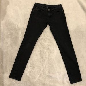 Black Skinny Jeans